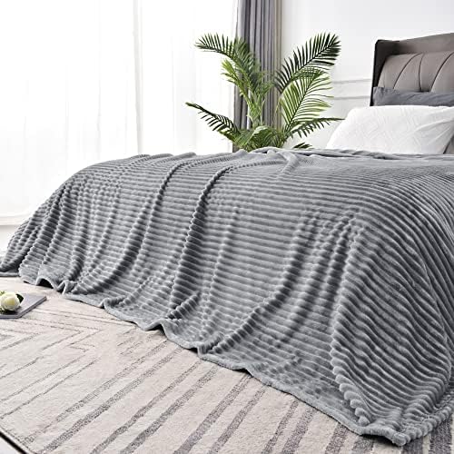 BEDELITE 3D Ribbed Jacquard Grey Full Size Blankes for Bed, 84x90 Inch