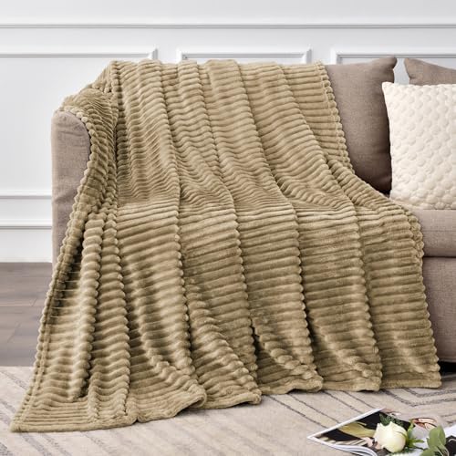 BEDELITE 3D Ribbed Light Brown Fleece Twin Blanket for Couch, 60x80 Inch