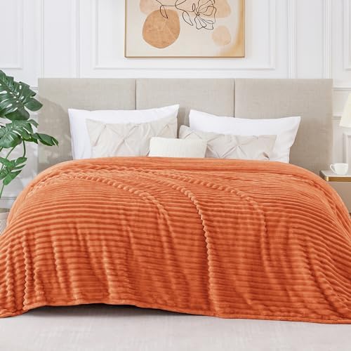 BEDELITE 3D Ribbed Burt Orange Fall Blankets Queen Size for Bed, 90x90 Inch
