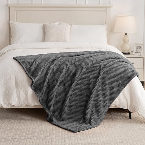 Dark Grey 300GSM Super Soft Large Queen Blanket for Couch Sofa Bed Cozy Blankets for Women Girls Cute Fleece Fluffy Blanket for Aesthetic Home Decor 90x90