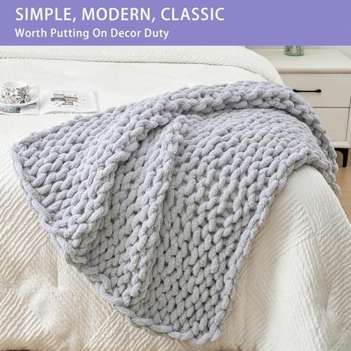 Bigacogo Chunky Knit Throw Blanket for Couch, 40x40 inches, Light Grey