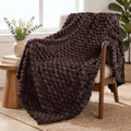 Exclusivo Mezcla Large 3D Fleece Throw Blanket for Couch, Coffee