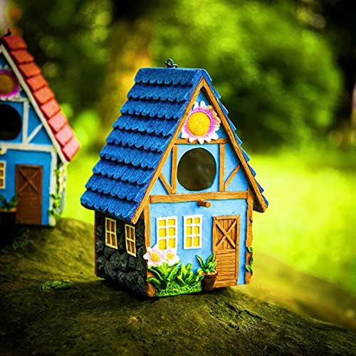 Garden Bird House, Hanging Birdhouse for Wren, Finch & Bluebird Red