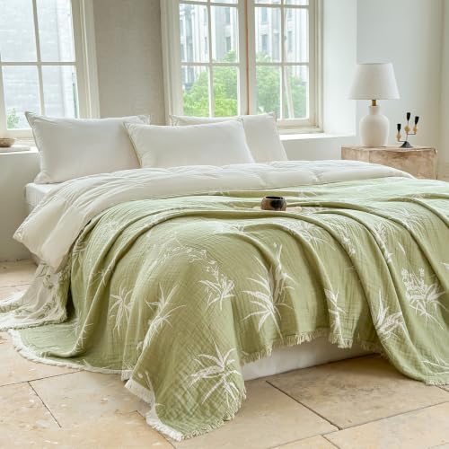 Simple&Opulence Cotton Muslin Blanket Queen Size 90"x90", Reversible Yarn-Dyed Vintage Green Floral Jacquard, 3-Layer Gauze with Tassels, Soft Lightweight Breathable All-Season Bedspread for Bed Couch