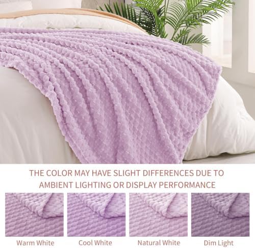 Exclusivo Mezcla Large 3D Fleece Throw Blanket for Couch, Lilac Purple