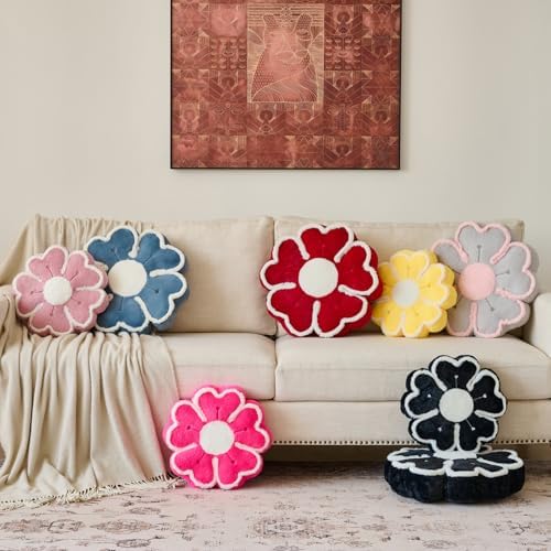 Flower Shaped Decorative Throw Pillow Cushion for Bed Couch, Cute Flower Plush Throw Pillows Home Decor Floor Pillow Seating Cushions (Hot Pink, 17.7 Inches)