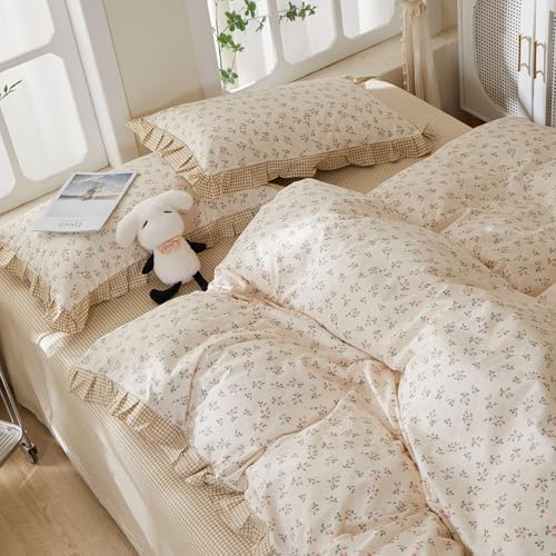 Ruffle Floral Duvet Cover Set Queen Size, 100% Cotton Cute Strawberry Bedding Set with Ruffle Lace, Aesthetic Floral Strawberry Duvet Cover Reversible Tan Gingham Comforter Cover Cottagecore Bedding