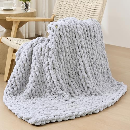 Bigacogo Chunky Knit Throw Blanket for Couch, 40x40 inches, Light Grey