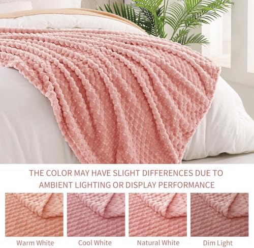 Exclusivo Mezcla Large 3D Fleece Throw Blanket for Couch, Dusty Pink