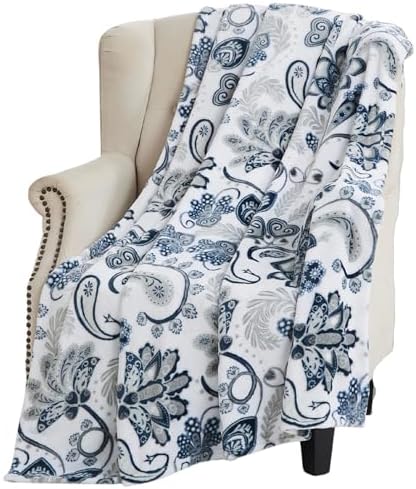 Soft Fleece Throw Blanket, Bohemian Boho White Navy Floral Paisley, 50x70