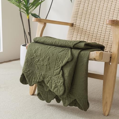 Brandream Olive Green Scalloped Quilt Cotton 47 X 60 Inch Quilted Throw Blanket for Bed Couch Daybed Decorative Throw Blankets