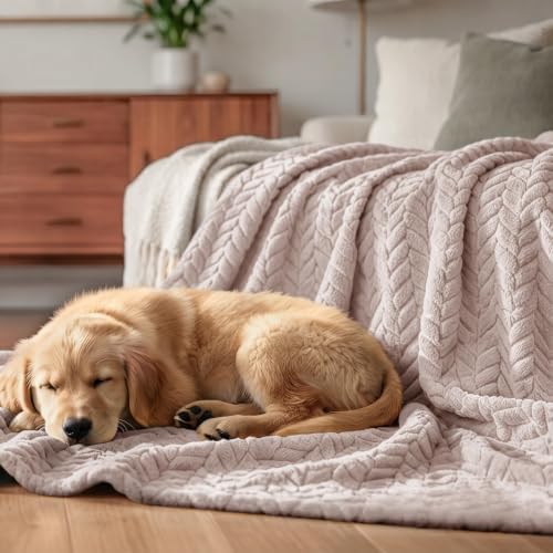 Exclusivo Mezcla Fleece Throw Blanket for Couch Sofa, 50”x70”, Camel