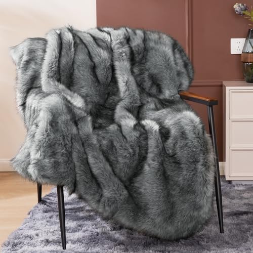 Touchat Luxury 1000GSM Faux Fur Throw Blanket, Super Heavy Thick Warm Cozy Blankets for Couch Bed Sofa, Plush Fuzzy Elegant Soft Reversible Mink Blanket for Living Room Bedroom 50''x60'', Grey&Black