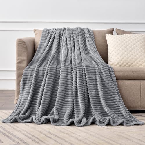 BEDELITE 3D Ribbed Jacquard Grey Fleece Throw Blanket for Couch, 50x70 Inch