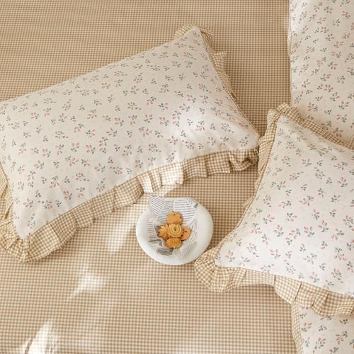 Ruffle Floral Duvet Cover Set Queen Size, 100% Cotton Cute Strawberry Bedding Set with Ruffle Lace, Aesthetic Floral Strawberry Duvet Cover Reversible Tan Gingham Comforter Cover Cottagecore Bedding
