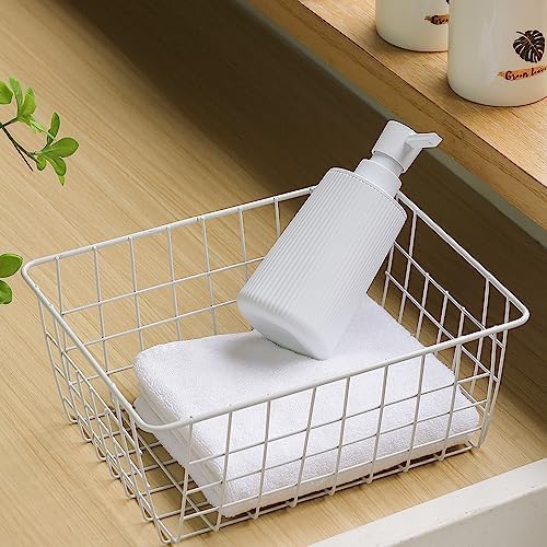 Small Soap Dispenser for Bathroom and Kitchen, Modern Farmhouse Striped Style Plastic Hand Soap Dish Soap Dispenser with Pump Matte White