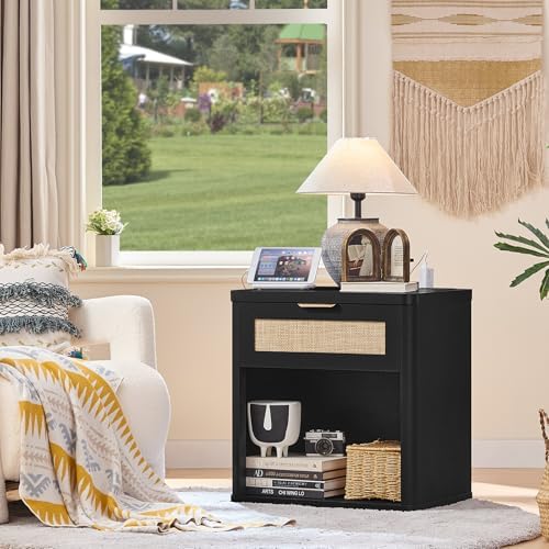 LEYAOYAO Rattan 23" Nightstands Set of 2 with Charger for Bedroom