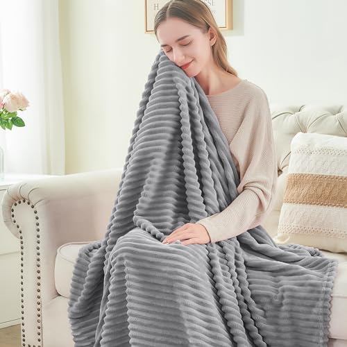 BEDELITE 3D Ribbed Jacquard Grey Fleece Twin Blanket for Bed, 60x80 Inch