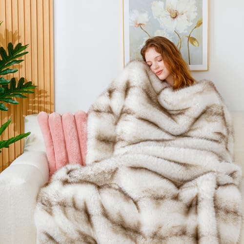 Touchat Luxury 1000GSM Faux Fur Twin Blanket, Super Thick Warm Cozy Heavy Blankets for Couch Bed Sofa, Plush Fuzzy Elegant Winter Reversible Mink Blanket for Living Room Bedroom 60x80,Taupe