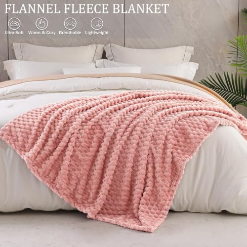 Exclusivo Mezcla Large 3D Fleece Throw Blanket for Couch, Dusty Pink