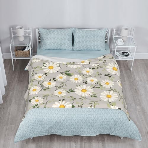 White Daisies Flower Fleece Throw Blanket Ultra Soft Cozy Decorative Flannel Blanket for Home Bed Couch Chair Travel 60x50in