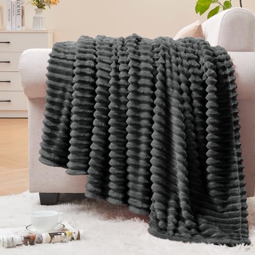 BEDELITE 3D Ribbed Charcoal Grey Fleece Throw Blanket for Couch, 50x60 Inch