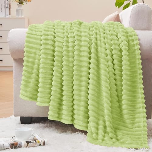 BEDELITE 3D Ribbed Cream Lime Fleece Throw Blanket for Couch, 50x60 Inch