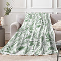 Floral Throw Blanket, Green Flower Throws Wildflowers Botanical Floral Printed for All Seasons, Vintage Mint Green Butterfly Flannel Blanket for Bedding Sofa Travel Couch Chair Sofa Home Decor,50x60