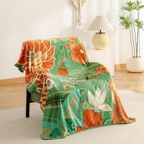 Tyrot Sage Green Boho Floral Flannel Fleece Throw Blanket – Soft, Warm & Lightweight Fuzzy Blanket for Couch, Bed, or Sofa Decor, Cute Botanical Design for Men Women & Girls, 50''x60''