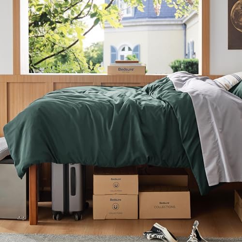 Bedsure Twin/Twin XL Duvet Cover, Double Brushed Bedding Set, Forest Green