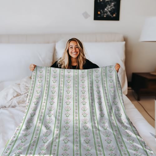 Pink Floral Blanket, Pink and Green Grandmillennial Flower Decorative Throw Blanket for Couch Bed Sofa, Pastel Floral Striped Throw Blankets for Living Room Bedroom Decor, 50x60 Inches
