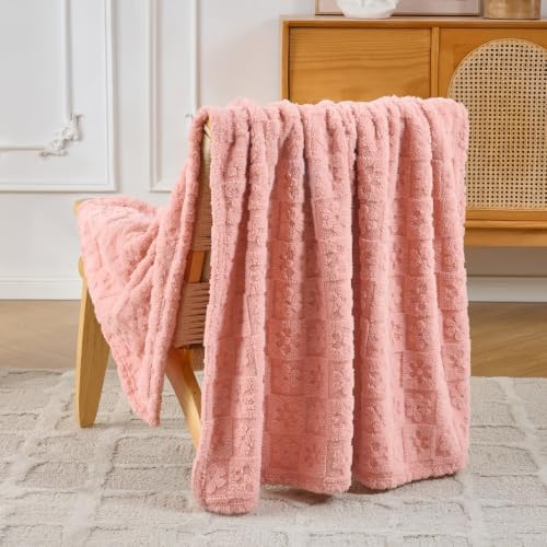Pink Floral Plush Throw Blanket 50 x 60 Inch, Soft Fuzzy Fleece, Cozy Decorative Blanket for Couch, Sofa, Bed and Bedroom