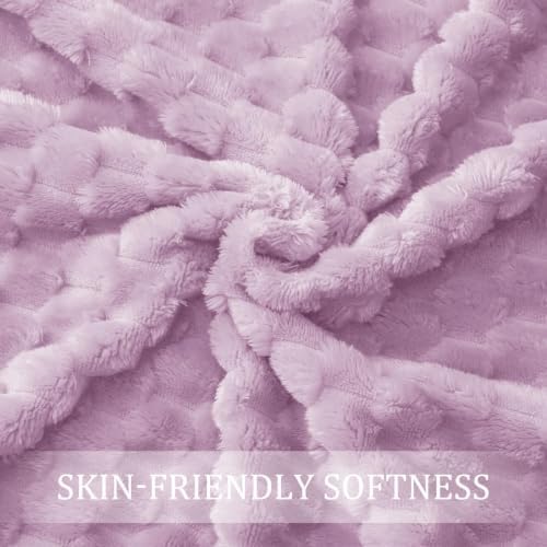 Exclusivo Mezcla Large 3D Fleece Throw Blanket for Couch, Lilac Purple