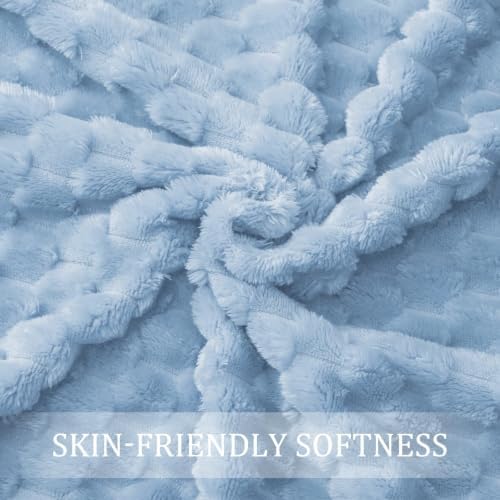 Exclusivo Mezcla Large 3D Fleece Throw Blanket for Couch, Stone Blue