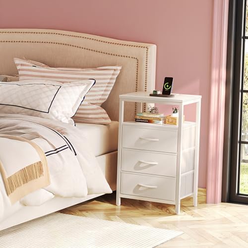 Huuger Nightstand with Charging Station, 27.6 Inch Bedside Table,Side Table