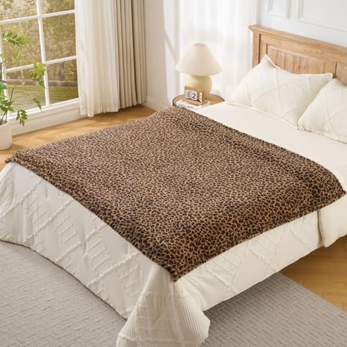 Leopard Cheetah Print Blanket – Super Soft Plush Fleece Throw for Bed, Sofa & Travel – All Season Cozy Cheetah Pattern Home Decor Throw Blanket, 50″ x 60″ (Dark Brown)