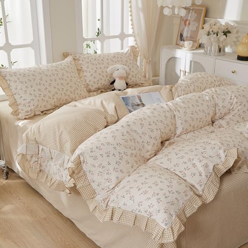 Ruffle Floral Duvet Cover Set Queen Size, 100% Cotton Cute Strawberry Bedding Set with Ruffle Lace, Aesthetic Floral Strawberry Duvet Cover Reversible Tan Gingham Comforter Cover Cottagecore Bedding