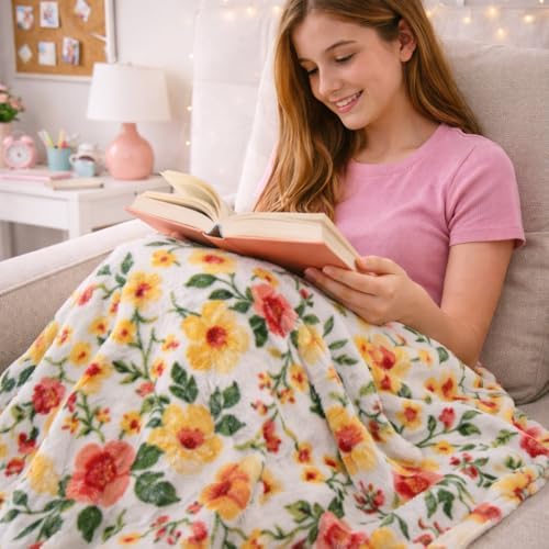 Soft Fleece Throw Blanket, Elegant Floral Wild Flowers Pink Yellow, 50x70