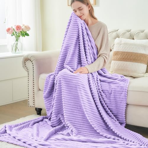 BEDELITE 3D Ribbed Pastel Lilac Fleece Twin Blanket for Couch, 60x80 Inch