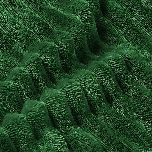 BEDELITE 3D Ribbed Dark Green Fleece Throw Blanket for Couch, 50x60 Inch