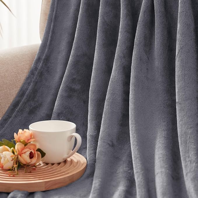 Exclusivo Mezcla Soft Fleece Blanket Twin Size - Image 8